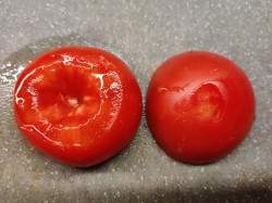 Фаршированные помидоры с сыром в духовке