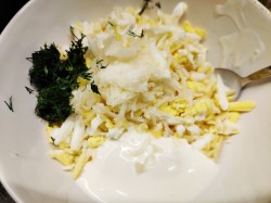 Фаршированные помидоры с сыром в духовке