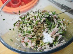 Фаршированные помидоры с ветчиной и сыром