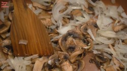 название картинки Фаршированные рулеты с сочной начинкой из нежнейшей свинины