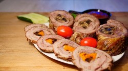 название картинки Фаршированные рулеты с сочной начинкой из нежнейшей свинины