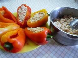 Фаршированный перец запеченный в духовке с мясом - шаг 3