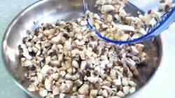 Фаршированный перец с булгуром запечённый под сыром