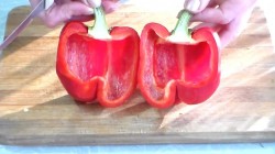 Фаршированный перец с булгуром запечённый под сыром