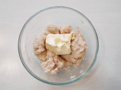 Фаршированный судак в духовке целиком