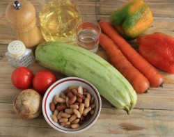 название картинки Фасоль с овощами на зиму