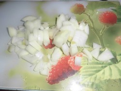 Фасоль тушеная с томатной пастой - шаг 2