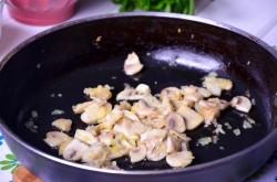 Фетучини с грибами