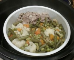 Индейка на пару в мультиварке с овощами