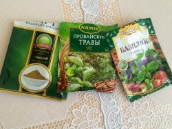 название картинки Баклажаны с курицей запеченные в духовке с перцем