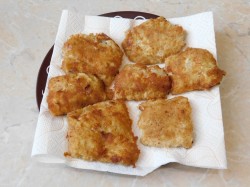 Филе минтая на сковороде