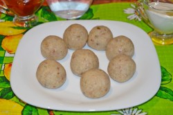 название картинки Фишболы в томатно-сметанном соусе