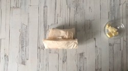 Рыба в пергаменте с грибами и морковью