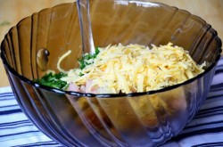 Французский пирог с картофелем, ветчиной и грибами