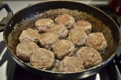 название картинки Фрикадельки из говяжьего фарша