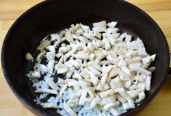 название картинки Фриттата со стручковой фасолью помидорами черри и грибами