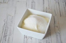 Фруктовый салат с пекинской капустой яблоками и гранатами - шаг 2