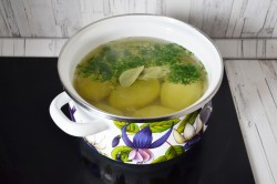 название картинки Гарнир из отварного картофеля