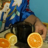 Глинтвейн с корицей, гвоздикой, имбирем и лимонной цедрой