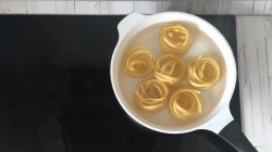 Гнезда с грибами