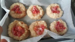 Гнёзда из курицы с сыром и помидорами в духовке - шаг 10 Гнёзда из курицы с сыром и помидорами в духовке - шаг 10