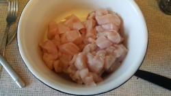 Гнёзда из курицы с сыром и помидорами в духовке - шаг 1 Гнёзда из курицы с сыром и помидорами в духовке - шаг 1