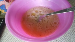 Гнёзда из курицы с сыром и помидорами в духовке - шаг 6 Гнёзда из курицы с сыром и помидорами в духовке - шаг 6