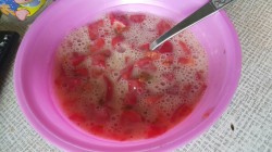 Гнёзда из курицы с сыром и помидорами в духовке - шаг 8 Гнёзда из курицы с сыром и помидорами в духовке - шаг 8