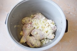 Голень куриная в мультиварке