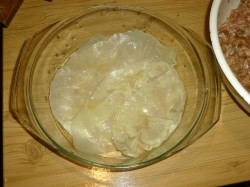 Голубцы с капустой и фаршем в духовке - шаг 17