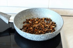 название картинки Горбуша фаршированная запеченная в духовке целиком