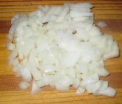 Гороховая каша с огурцами и морковью