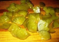 Гороховая каша с огурцами и морковью