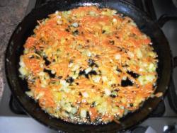 Гороховый суп на мясном бульоне по-фински