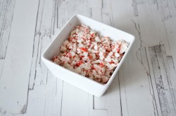 название картинки Горячие бутерброды с крабовыми палочками и сыром