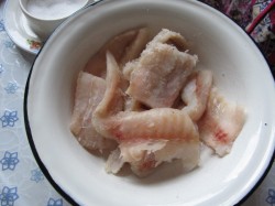 Горячие бутерброды с рыбным филе и сыром - шаг 2 Горячие бутерброды с рыбным филе и сыром - шаг 2