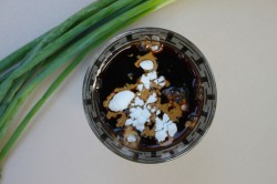 Говядина на костре в казане по китайски