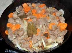 Говядина с морковью - шаг 6 Говядина с морковью - шаг 6