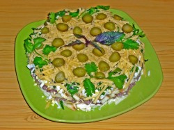 Говядина с яблоками салат