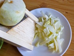 Говядина с яблоками салат