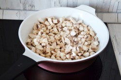 название картинки Мясо со сливочно-грибным соусом