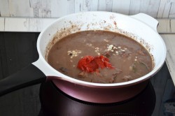 Говядина в красном вине - шаг 8