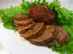 Говядина запеченная в мультиварке