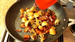 Говяжьи ребрышки томленые в духовке