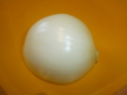 Говяжья печень с яблоками и луком по-берлински - шаг 4