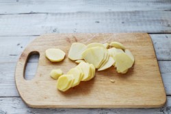 Картофельный гратен в духовке классический