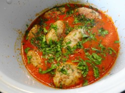 название картинки Гречаники в томатном соусе в мультиварке