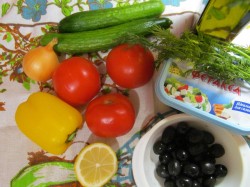 Салат греческий классический с фетаксой