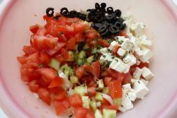 название картинки Греческий салат с капустой