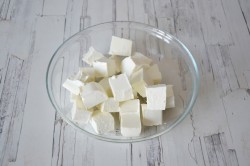 Греческий салат с пекинской капустой